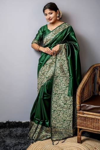 Green color handloom raw silk weaving pallu saree