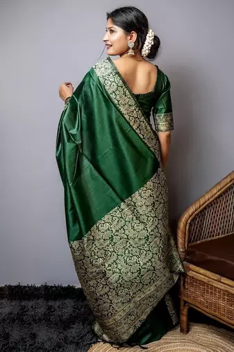 Green color handloom  silk blend weaving pallu saree