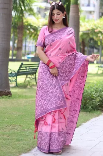 Pink color banglori handloom  silk blend waving buttis saree