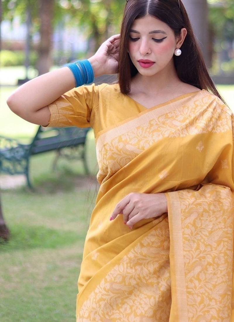 Yellow color banglori handloom raw silk waving buttis saree