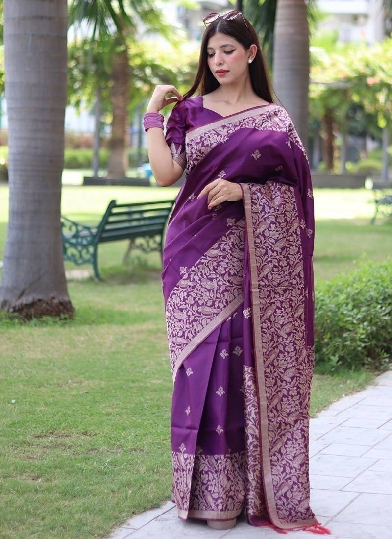 Purple color banglori handloom raw silk waving buttis saree