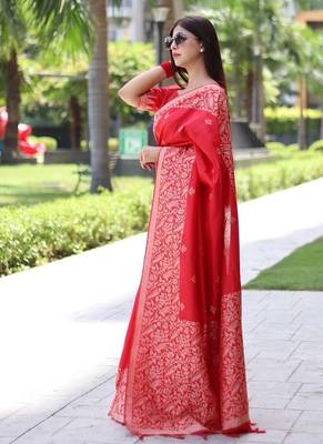Red color banglori handloom  silk blend waving buttis saree 2