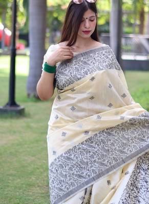 Cream color banglori handloom  silk blend waving buttis saree 4