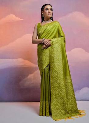 Mehandi color banglori handloom  silk blend waving saree 1