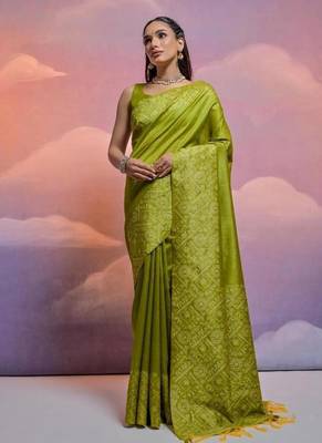 Mehandi color banglori handloom  silk blend waving saree 3