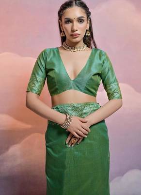 Sea green color banglori handloom  silk blend waving saree 2