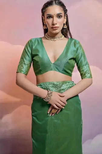 Sea green color banglori handloom  silk blend waving saree