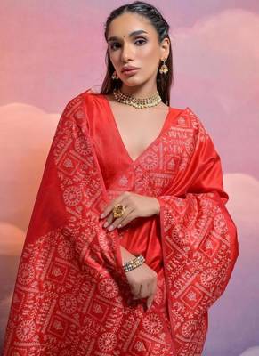 Red color banglori handloom  silk blend waving saree 4