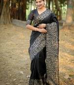 Black color handloom  silk blend weaving pallu saree