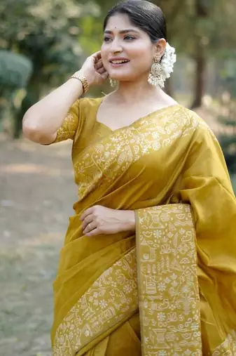Musturd color handloom  silk blend weaving pallu saree