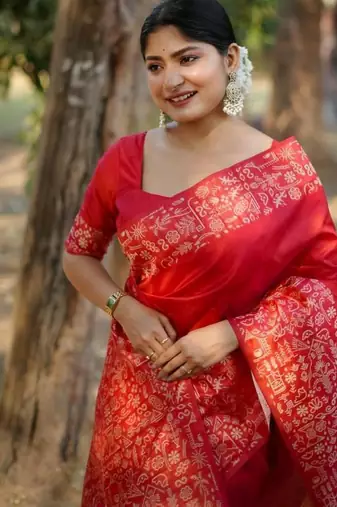 Red color handloom  silk blend weaving pallu saree