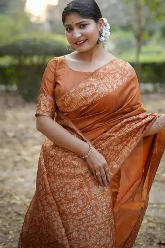 Orange color handloom  silk blend weaving pallu saree