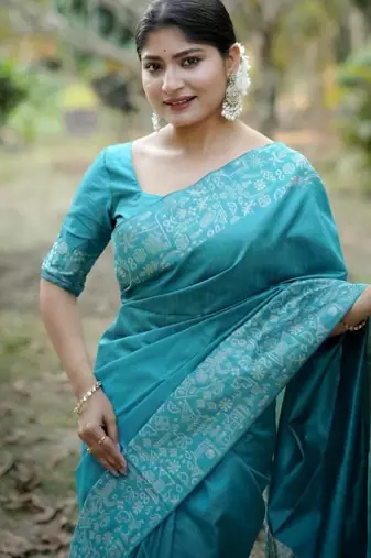 Sky blue color handloom raw silk weaving pallu saree