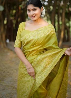 Mehendi color handloom  silk blend weaving pallu saree 1