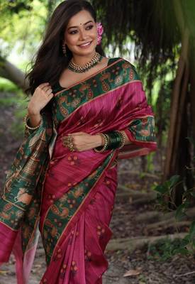 Pink color  silk blend peacock printed saree 4