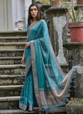Green color kalyani silk blend zari weaving butti & border saree 3