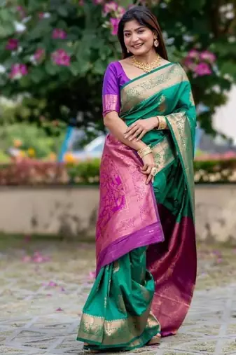 Green color banarasi katan silk blend zari weaving pattu saree