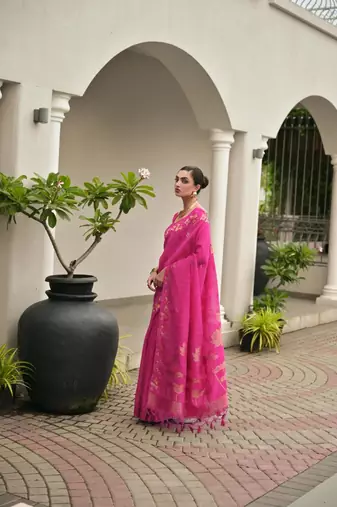 Pink color linen jute silk blend zari weaves saree with blouse