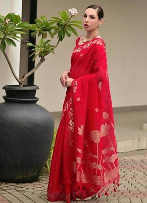Red color linen jute silk blend zari weaves saree with blouse 3