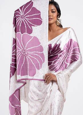 White original japan satin saree with digital print blouse 3
