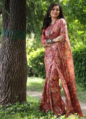 Red color tussar silk blend unique print zari weaving border saree 3
