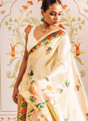 Cream original japan satin saree with digital print blouse 4