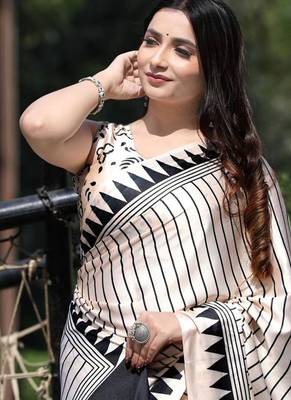 Cream original japan satin saree with digital print blouse 3