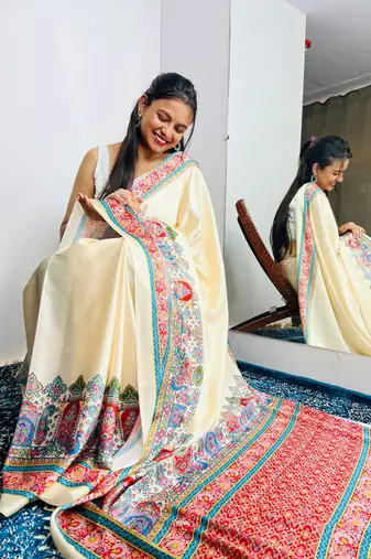 Off white original japan satin saree with digital print blouse