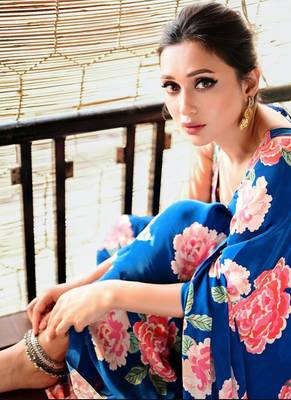 Blue original japan satin saree with digital print blouse 4