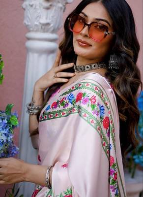 Off white original japan satin saree with digital print blouse 2