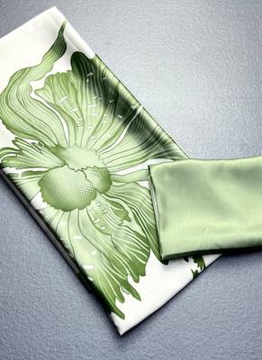 Olive original japan satin saree with digital print blouse 3