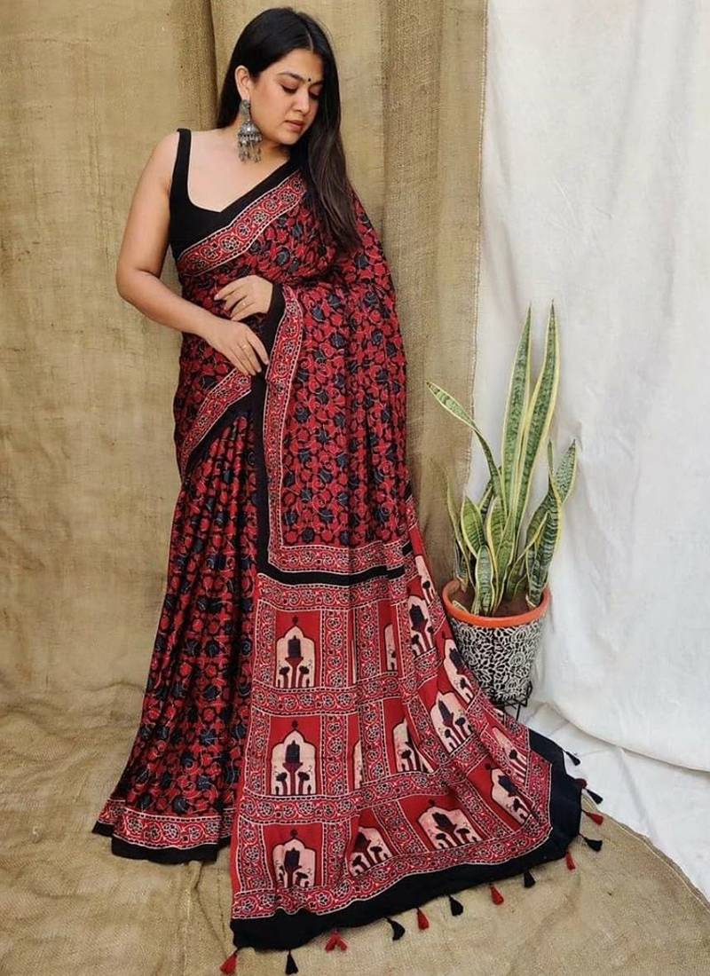 Multicolor original japan devsena satin saree japan satin digital print blouse