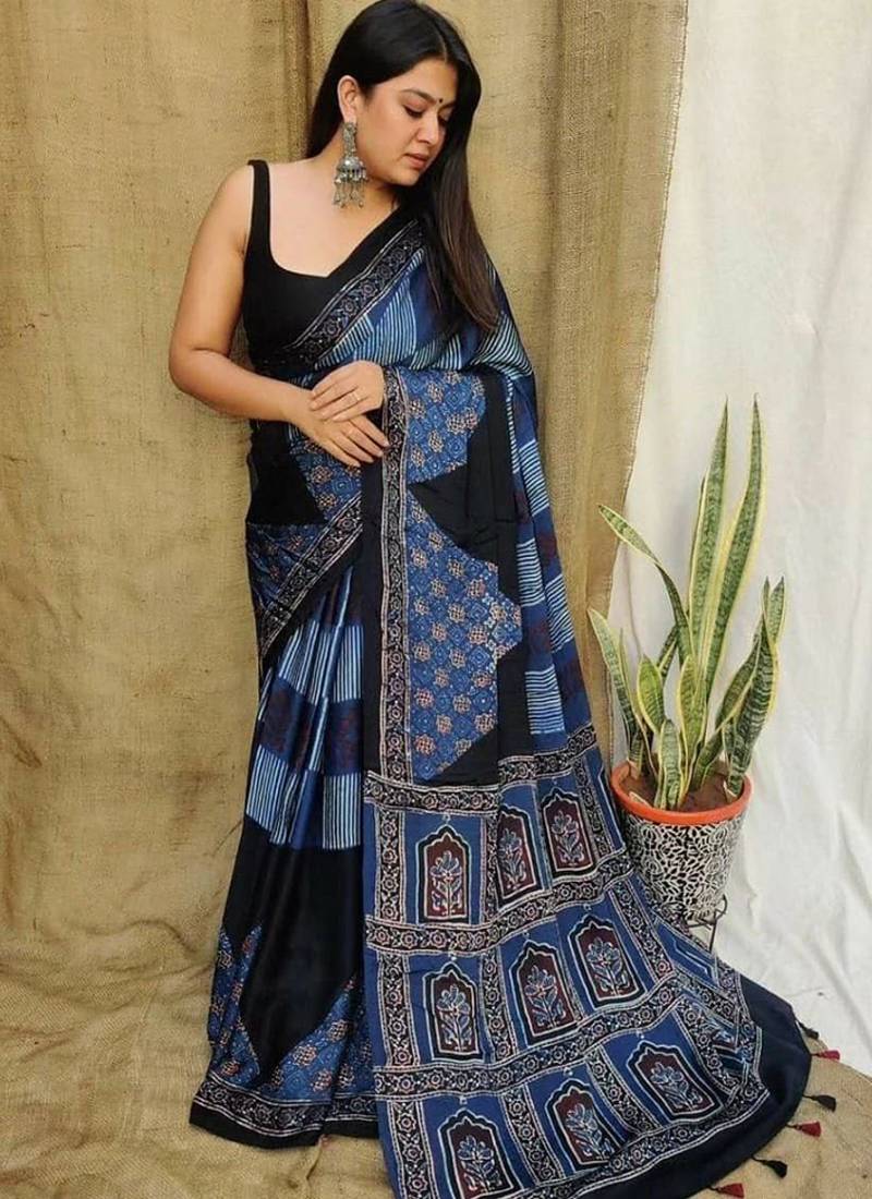 Multicolor original japan devsena satin saree japan satin digital print blouse