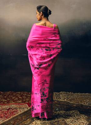 Magenta original japan satin saree with digital print blouse 2