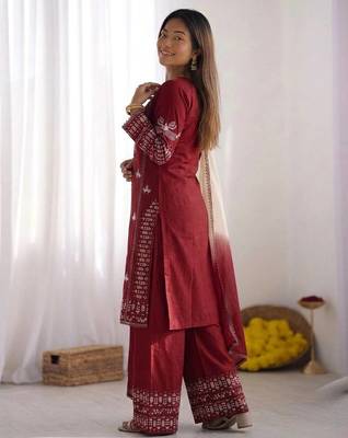 Embroidered rayon cotton kurta set with farshi pant & georgette dupatta ready to wear 4