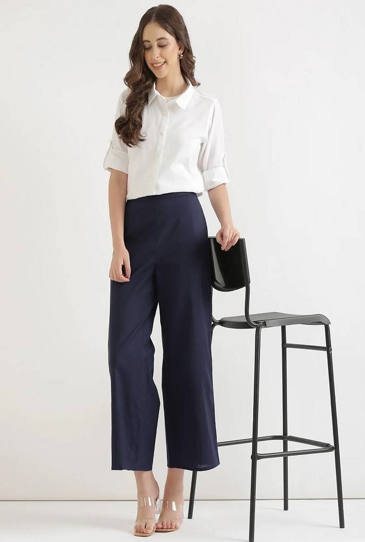 Styllow women navy blue high-rise trousers with 2 deep pockets