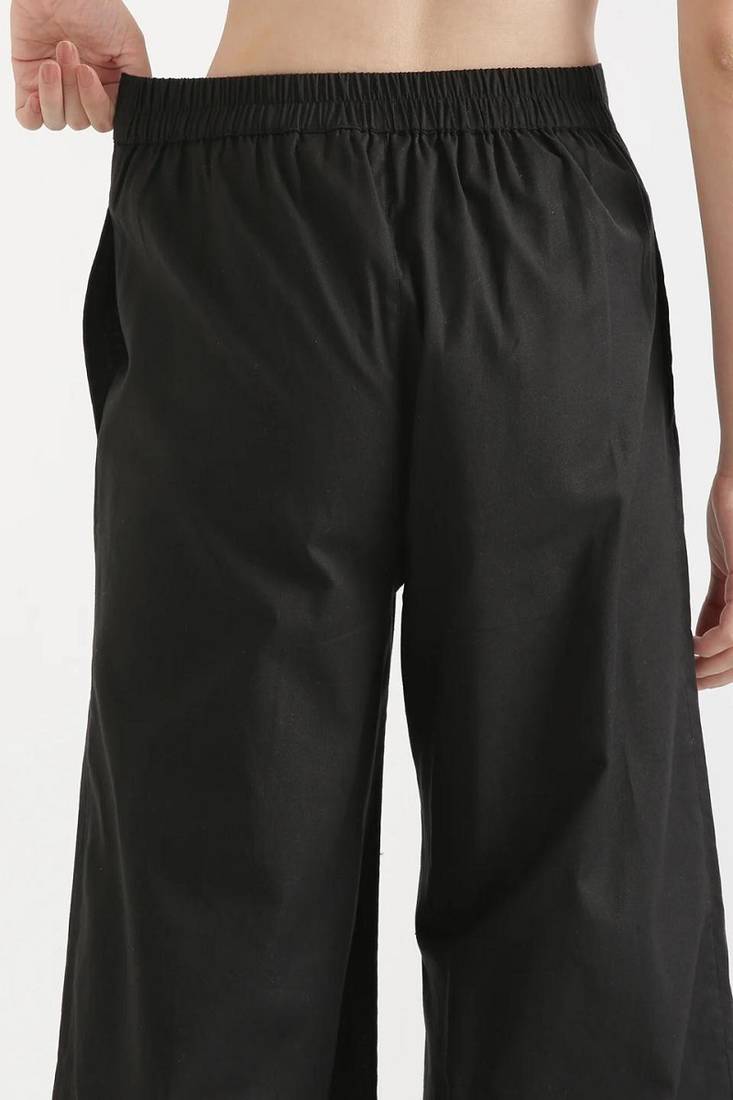 Styllow women black high-rise trousers with 2 deep pockets