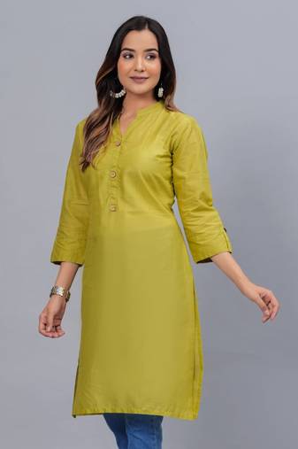 Women's solid olive straight cotton kurta with mandarin collar and 3/4 fold-up sleeves