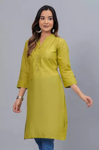 Women's solid olive straight cotton kurta with mandarin collar and 3/4 fold-up sleeves