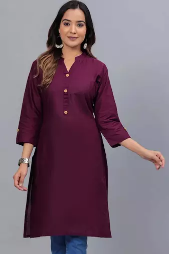 Women's solid wine straight cotton kurta with mandarin collar and 3/4 fold-up sleeves