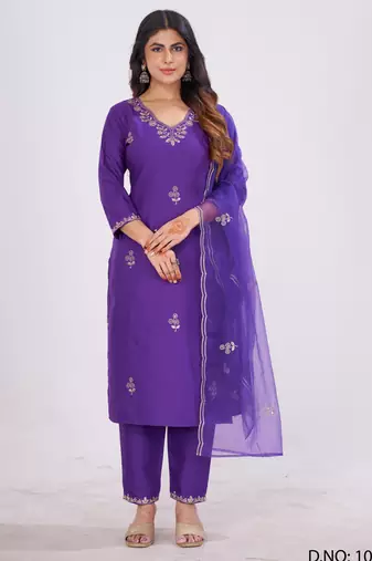 PURPLE COTTON BLEND WITH EMBRODEIRY WORK DESIGN WOMENS KURTI SET 