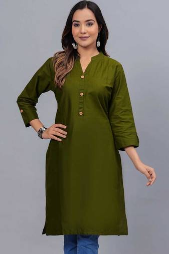 Women's solid dark green straight cotton kurta with mandarin collar and 3/4 fold-up sleeves