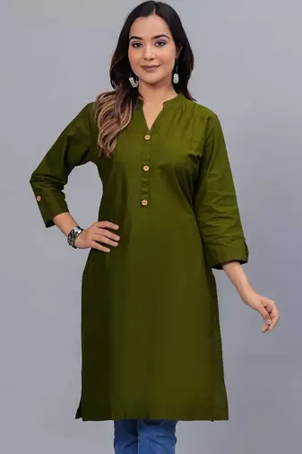 Women's solid dark green straight cotton kurta with mandarin collar and 3/4 fold-up sleeves