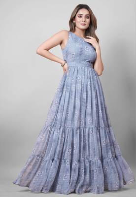Women grey geometric print pattern georgette fit & flare gown 1