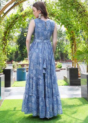 Women blue geometric print pattern georgette fit & flare gown 2