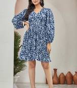 Women blue all-over floral print poly cotton fit & flare gown