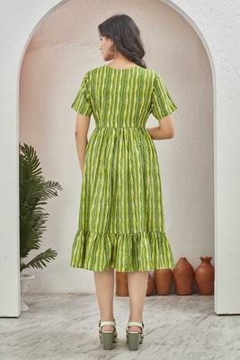 Women fluorescent green geometric striped print poly cotton fit & flare gown 2