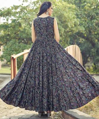 Women black floral printed sleeveless tiered anarkali maxi dress 2