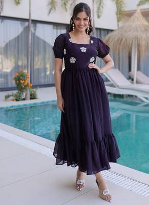 Womens fendi silk with beads embroidered work gown set 1