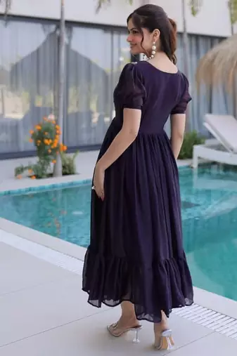 Womens new fendi silk with beads embroidered work gown set